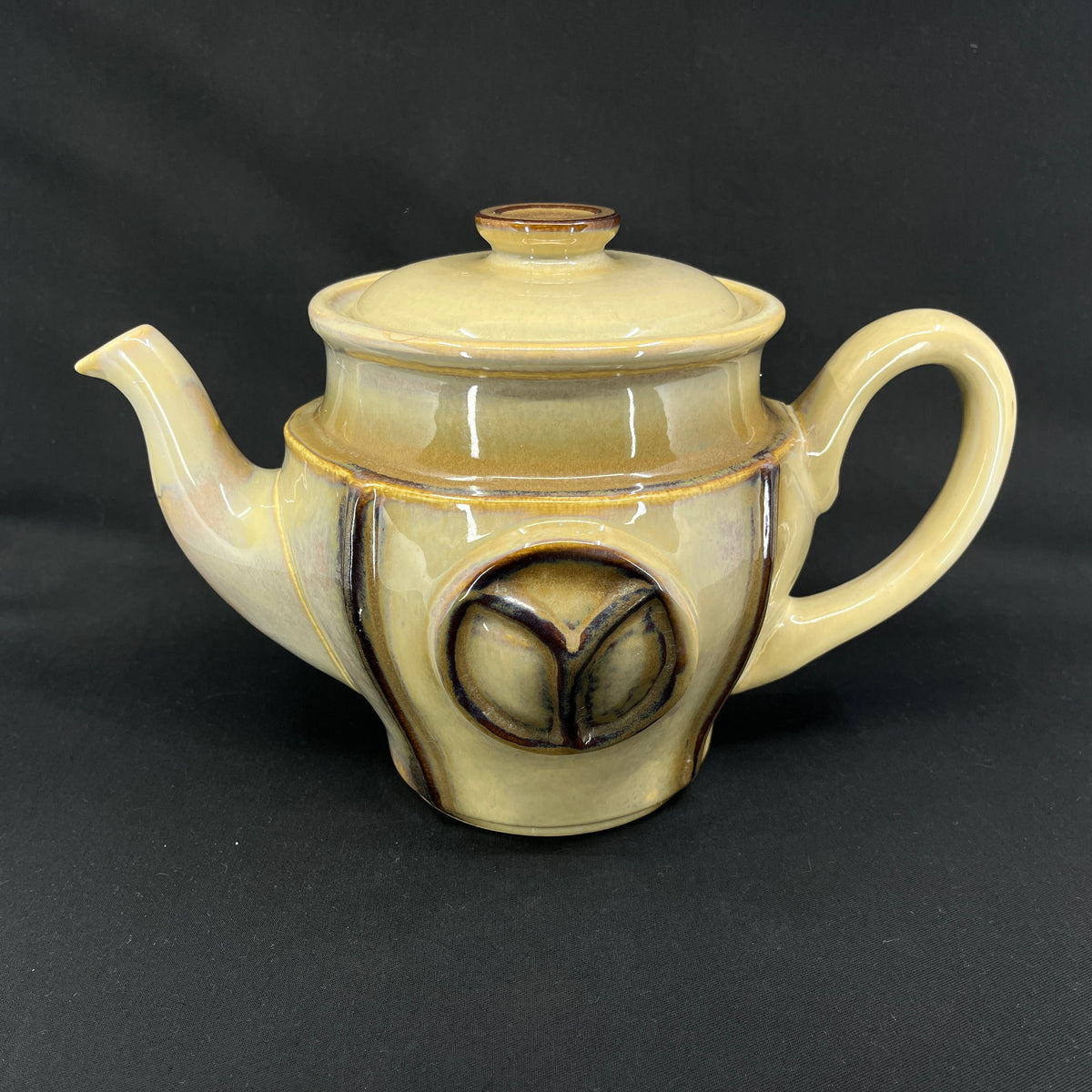 Large tea pot from Søholm