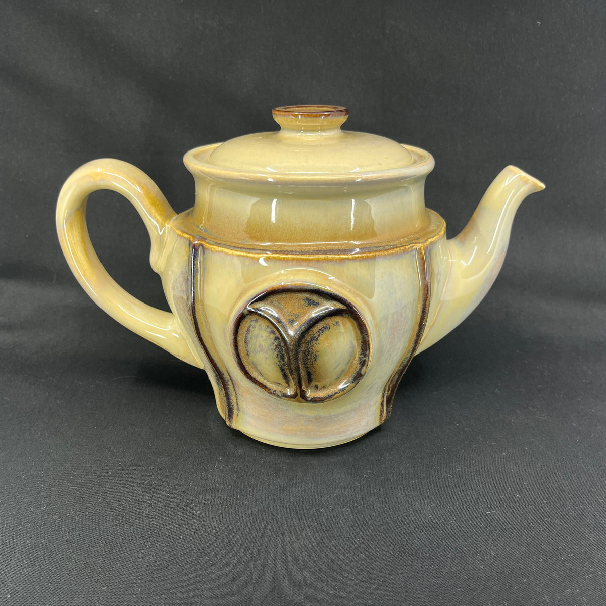 Large tea pot from Søholm