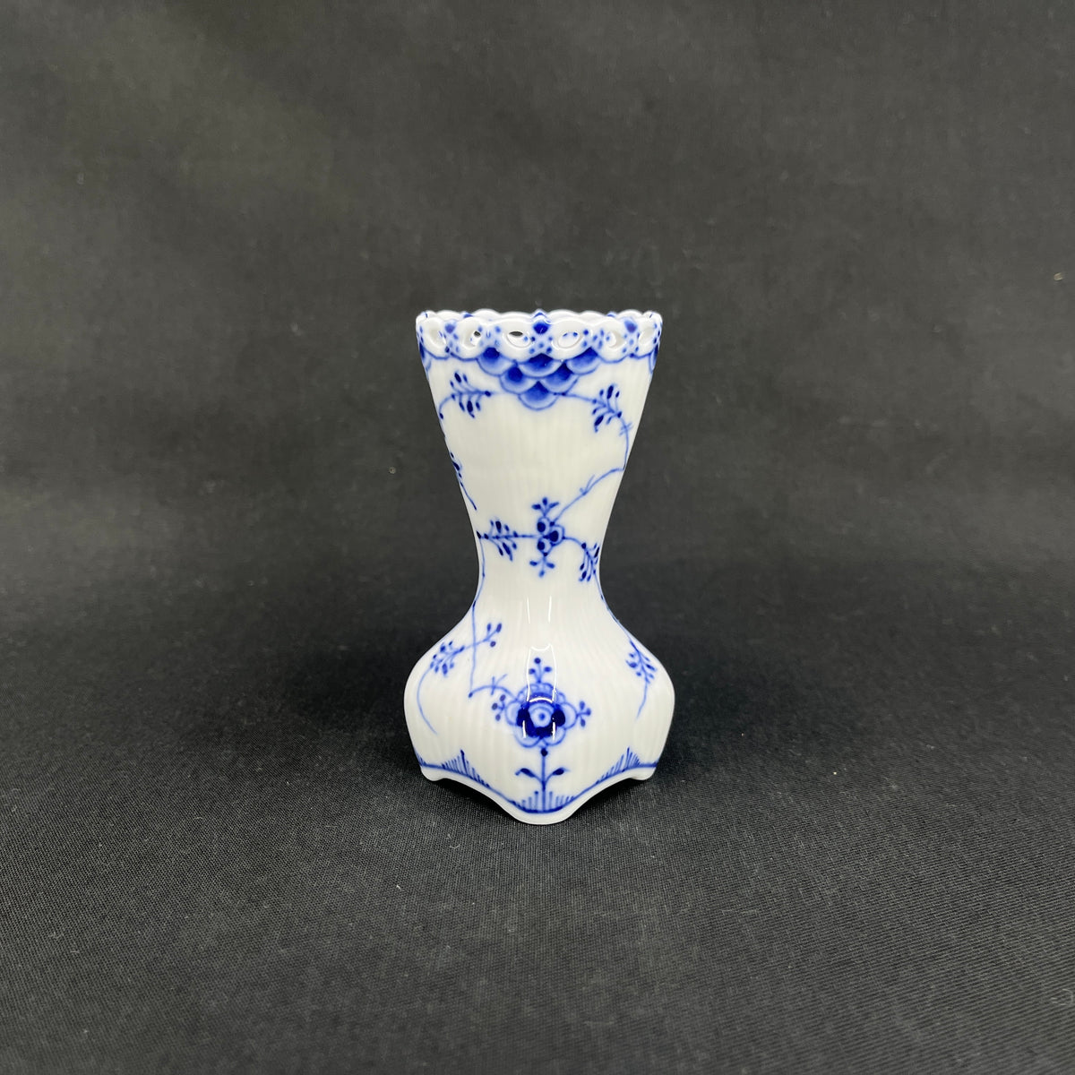 Musselmalet Helblonde vase, 1/1162
