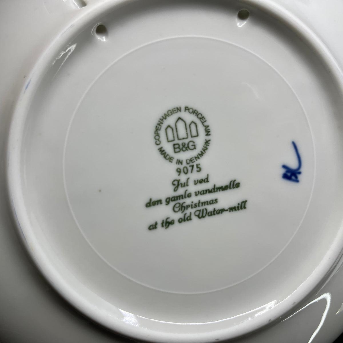 Bing & Grøndahl Christmas plate 1975