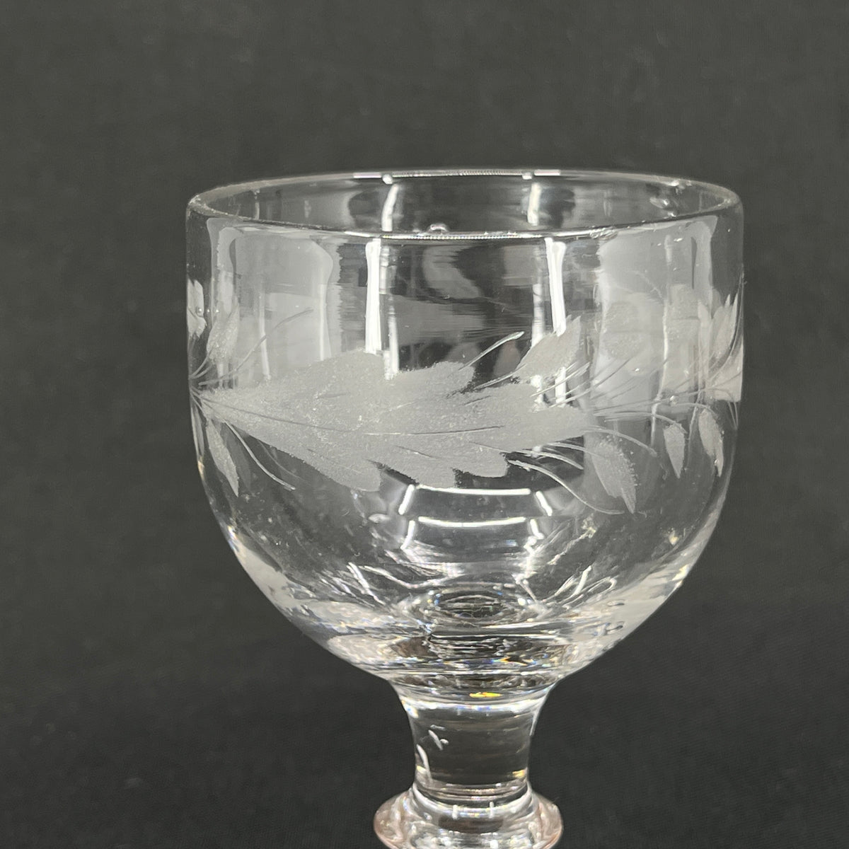 German oak-leaf glass from the 1880s