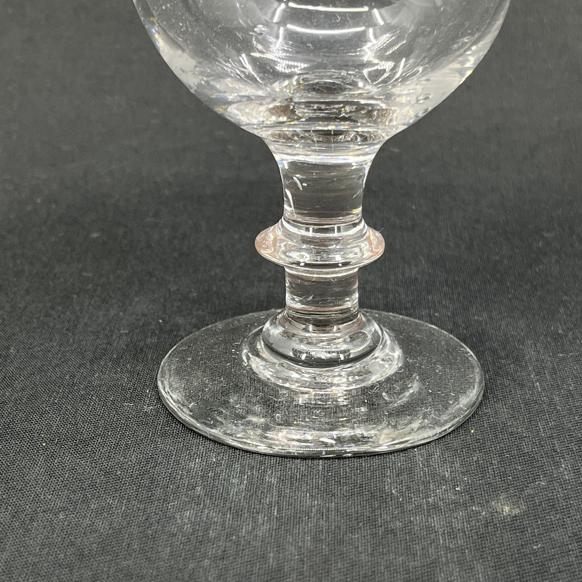 German oak-leaf glass from the 1880s