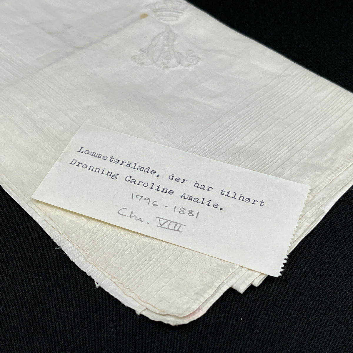 Napkin with the royal monogram of Queen Caroline Amalie (1796–1881)