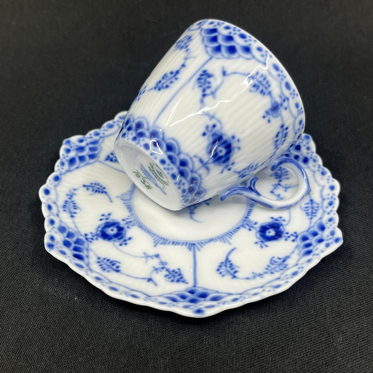 Blue fluted full lace espresso cup 1/1038