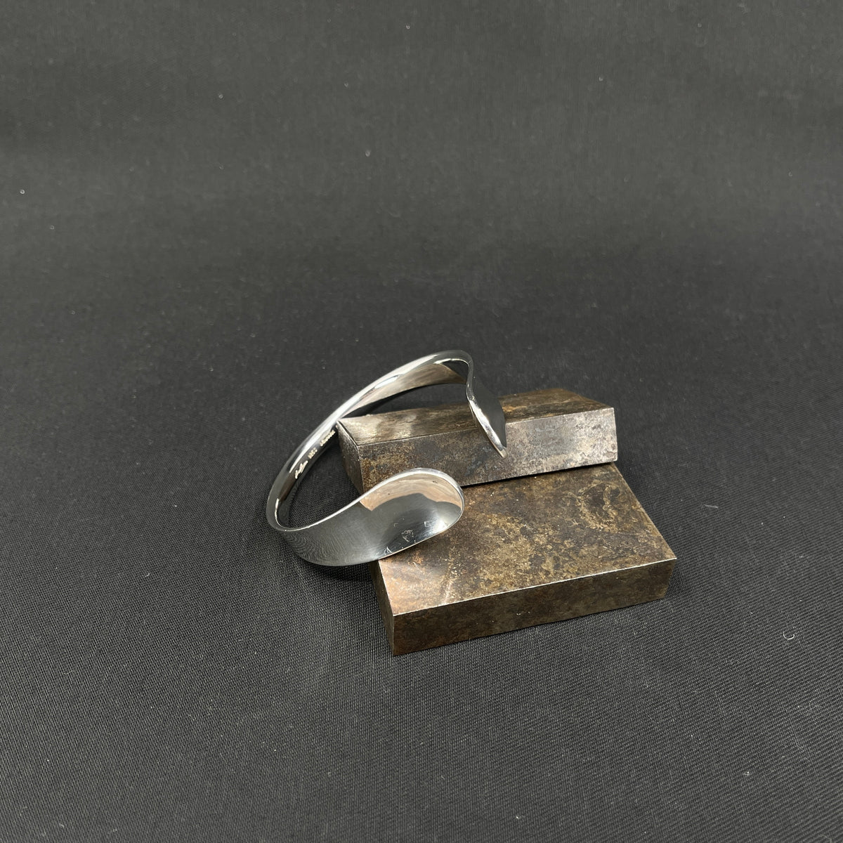 Hans Hansen armring, No. 220