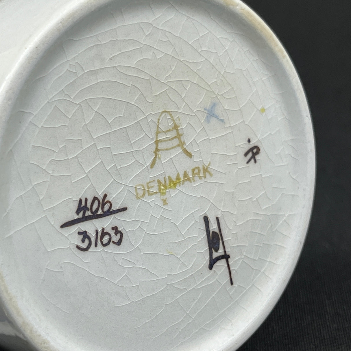 Lille lågkrukke fra Aluminia - sjælden dekoration