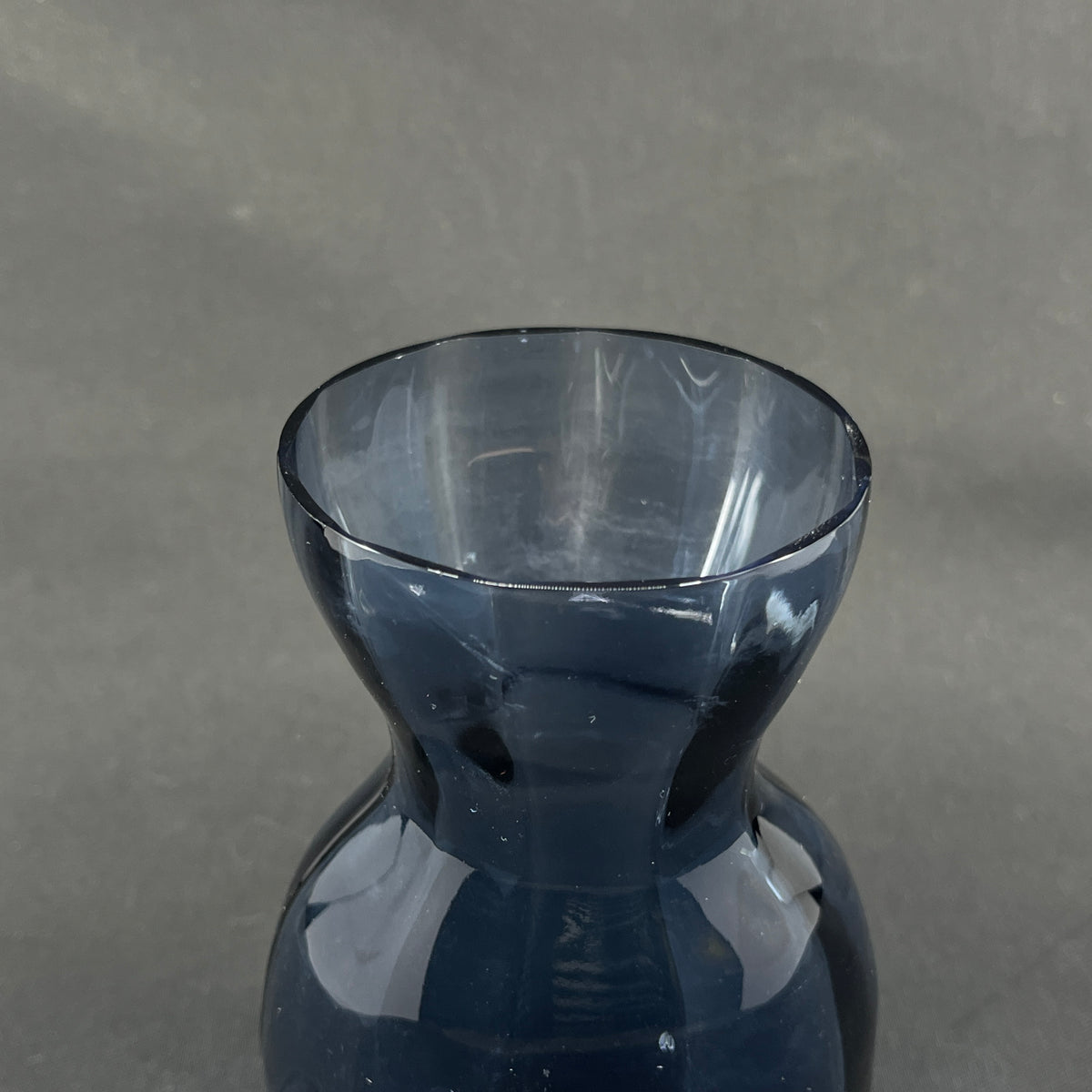 Hyacintglas fra Fyens Glasværk - Natblå