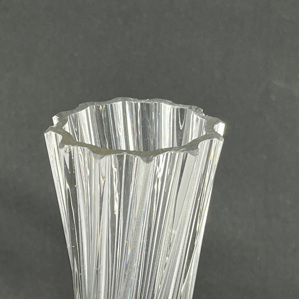 En snoet vase fra 1950'erne, 32 cm.