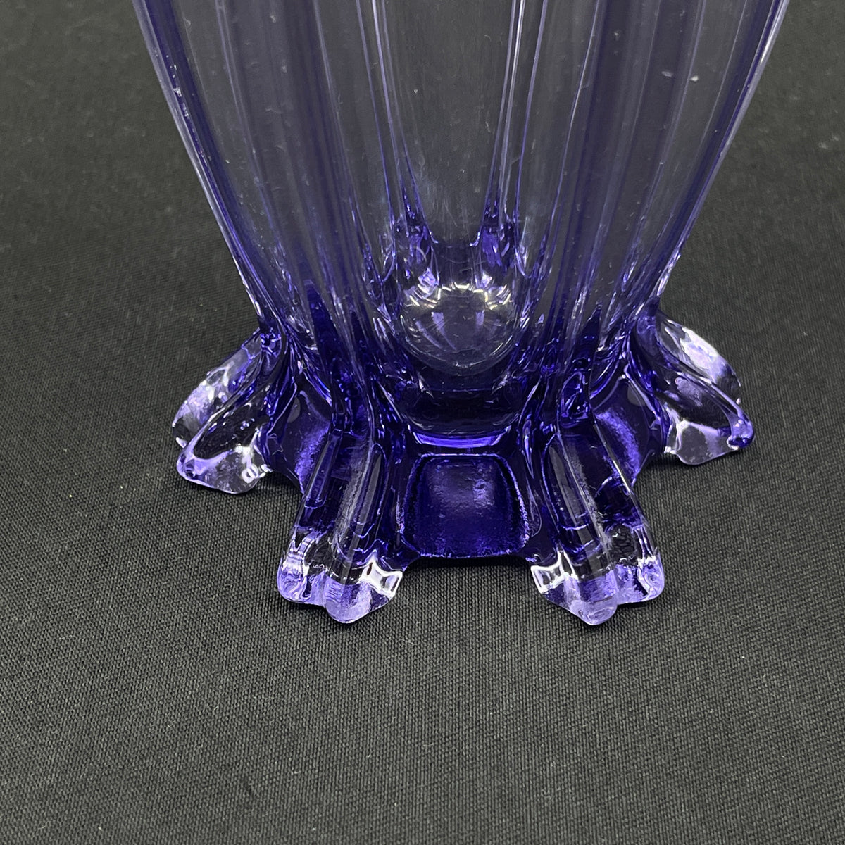 Lilla vase fra 1920'erne, 30 cm.