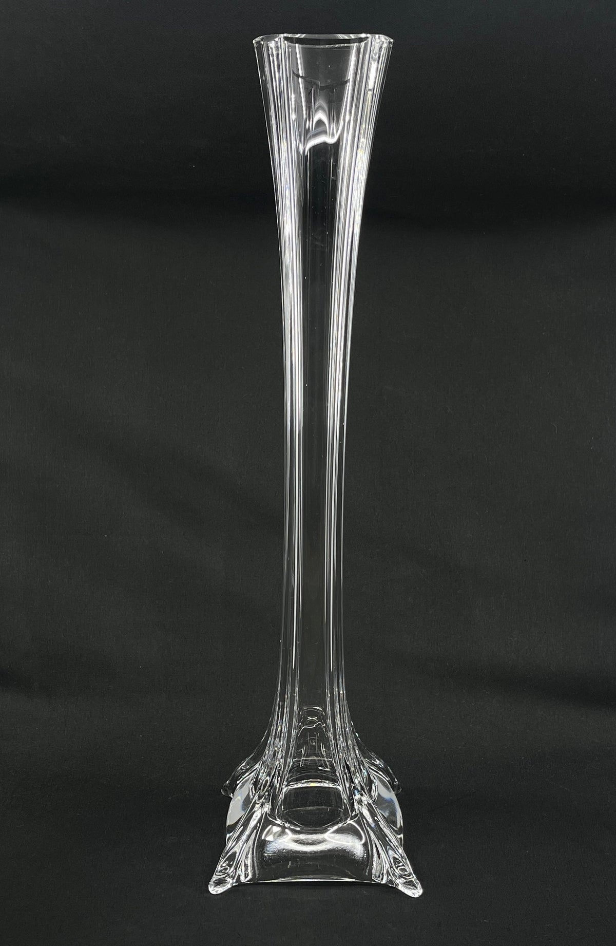 A tall lily vase, 49 cm.