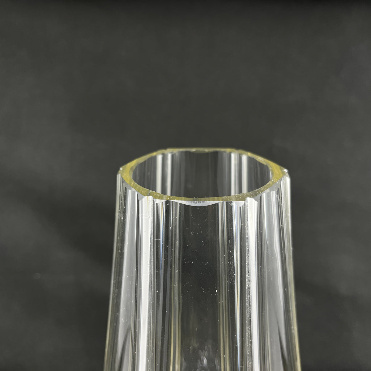 Fin dråbeformet vase fra 1920'erne
