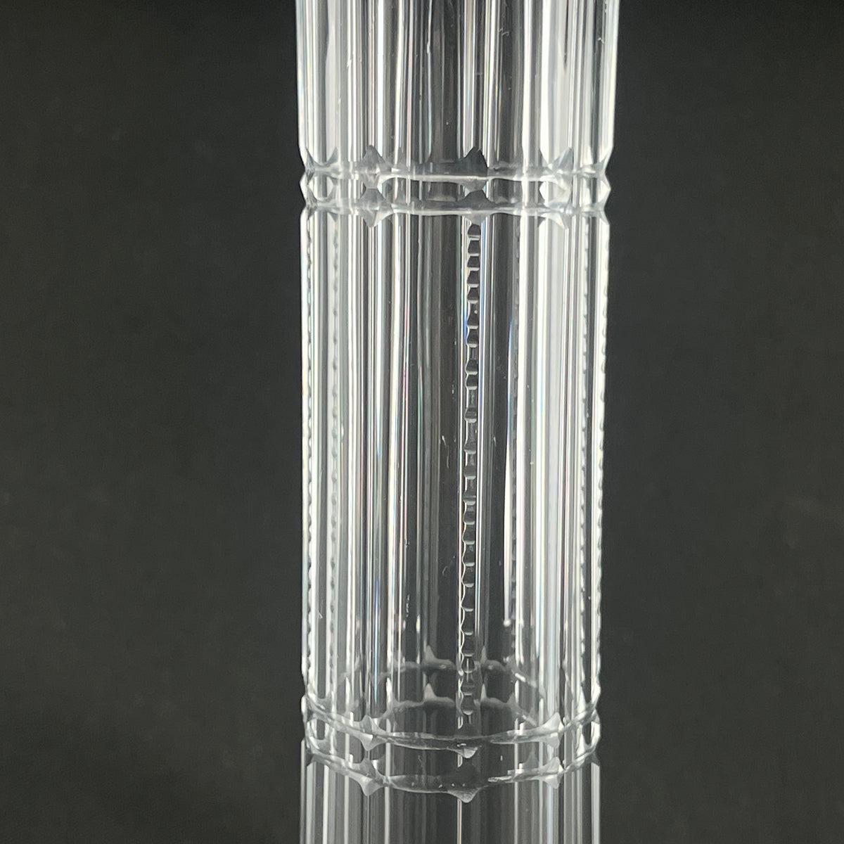 Fine cylindrical vase from the 1920s, 40 cm.