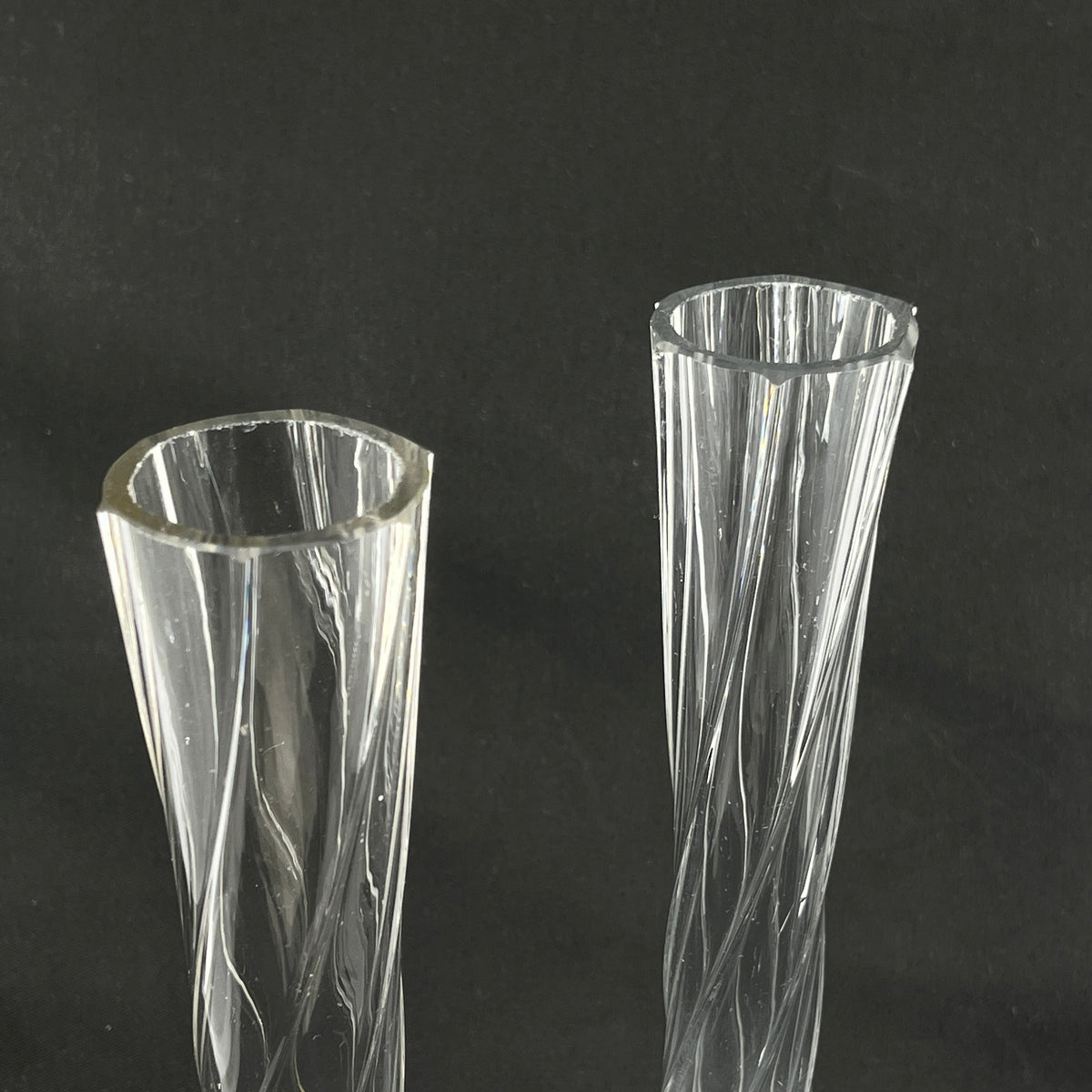 A set of twisted vases from the 1930'sh, 30 cm.