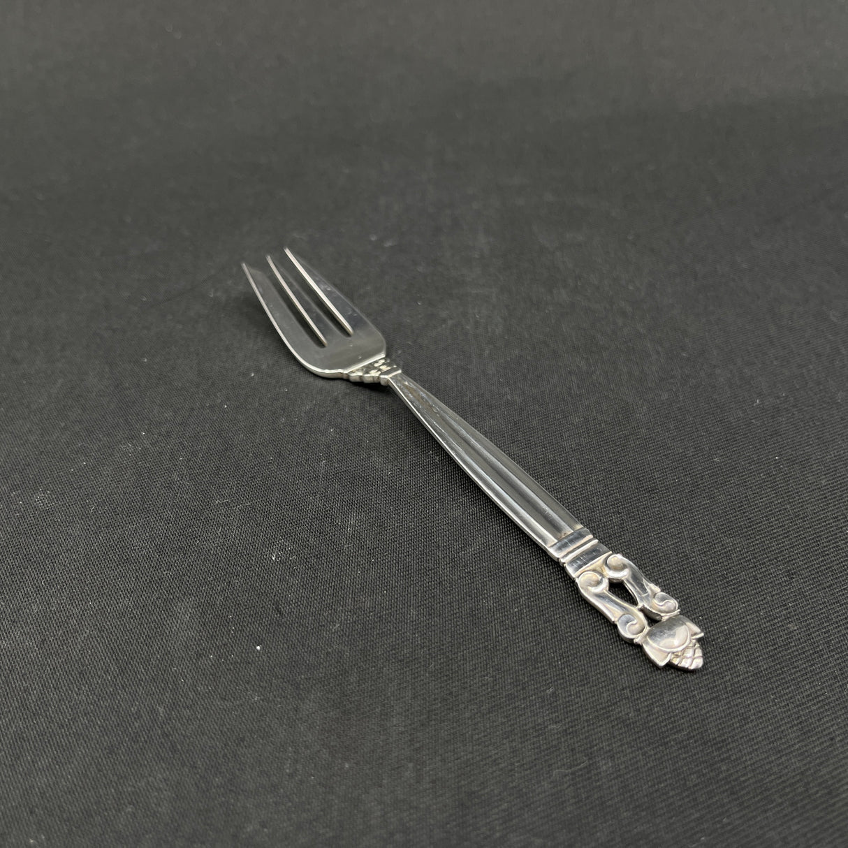 Acorn cake fork, Georg Jensen