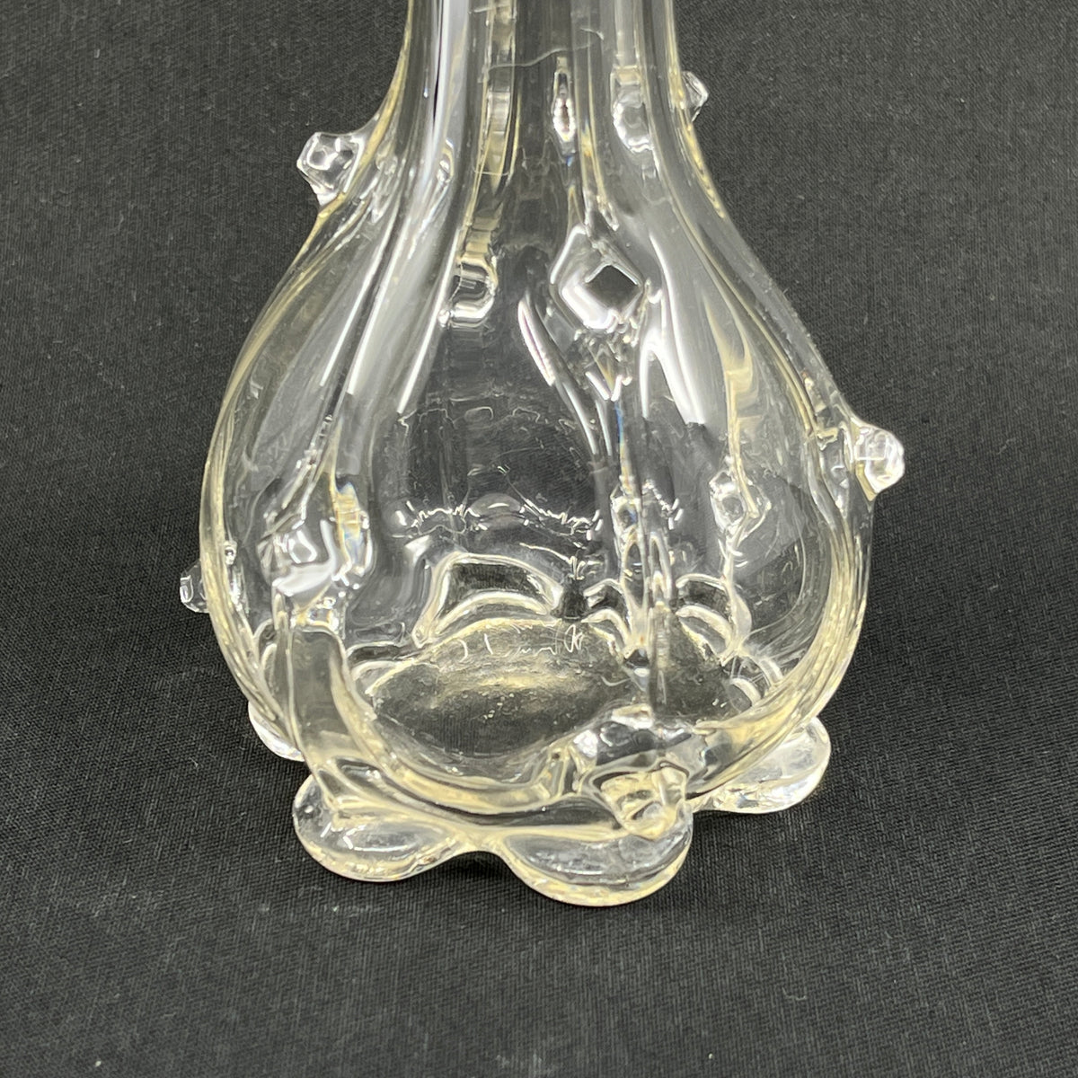 Beautiful polished lily vase from the 1920s, 20 cm.