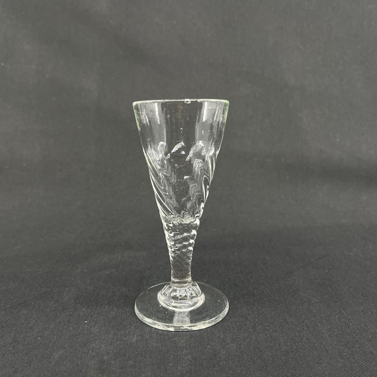 Holmegaard snapseglas variant af nr. 28