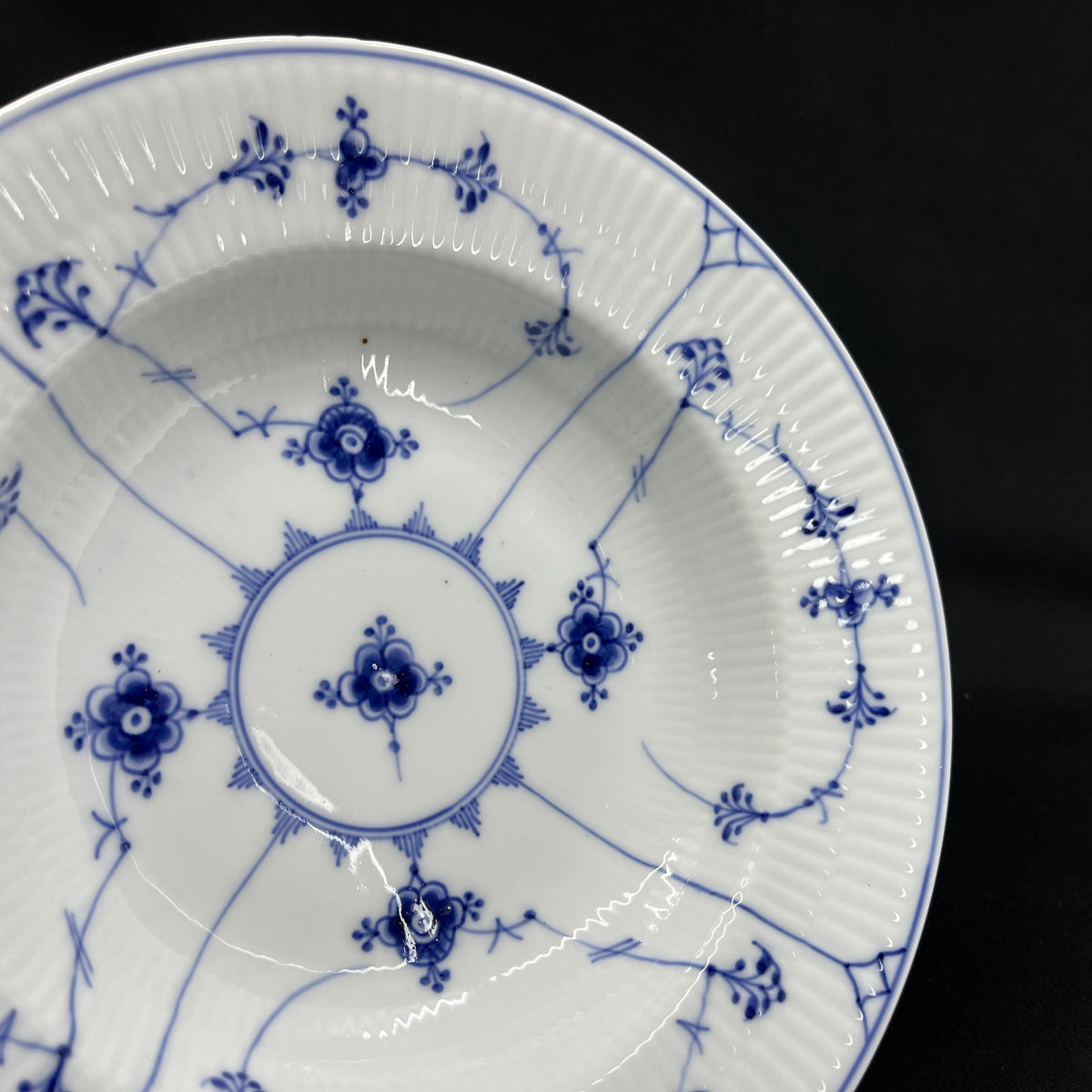 Blue Fluted Plain deep plate, 1/167, 2 assort.