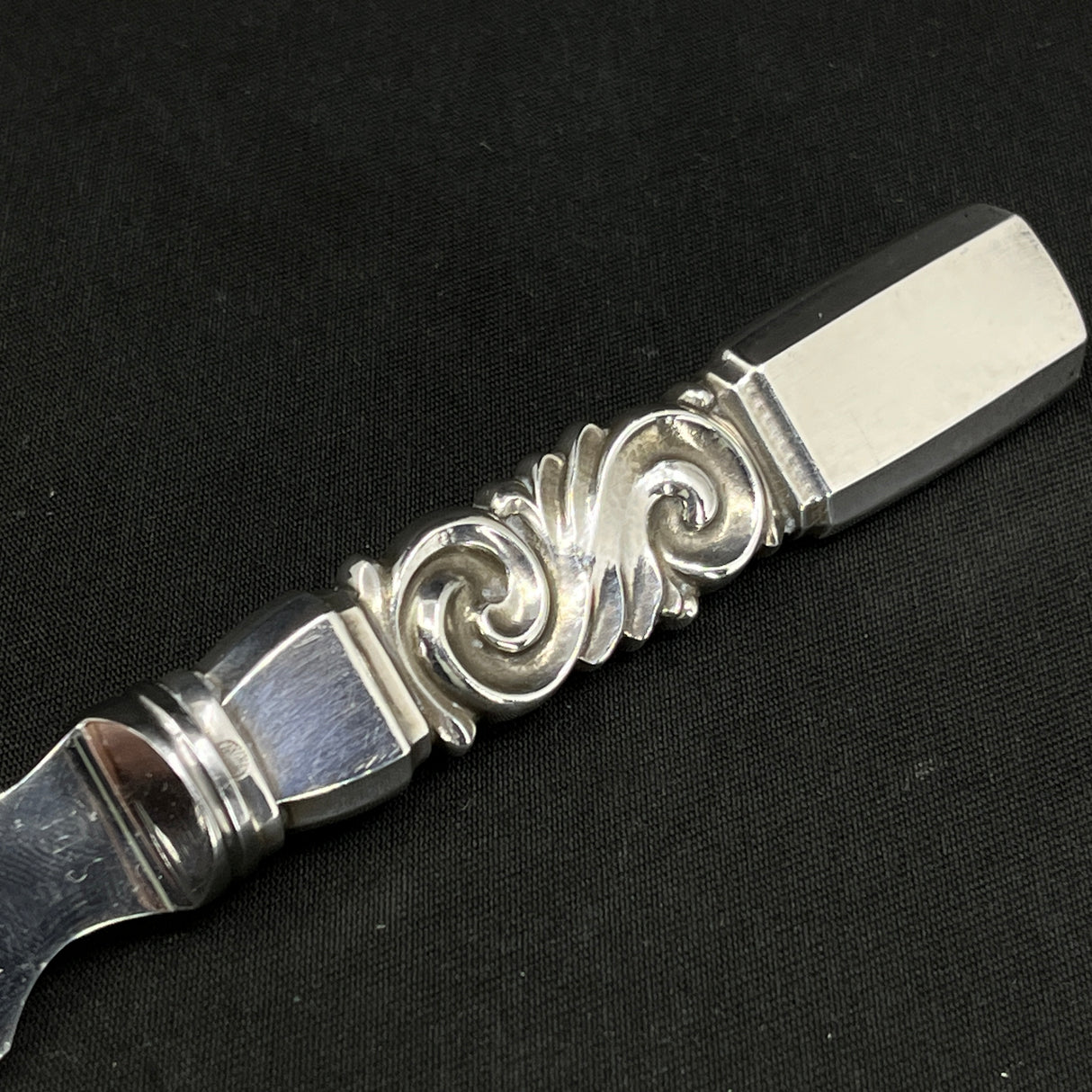 Saga lagkagekniv fra Georg Jensen