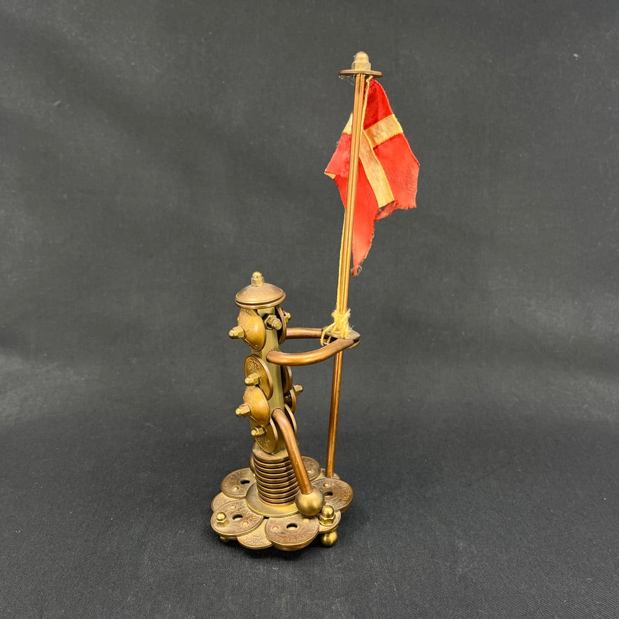 Flagstang af gamle mønter, 23 cm.