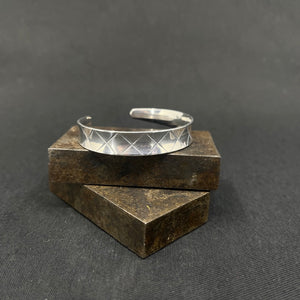 Moderne armbånd fra Aarre & Krogh