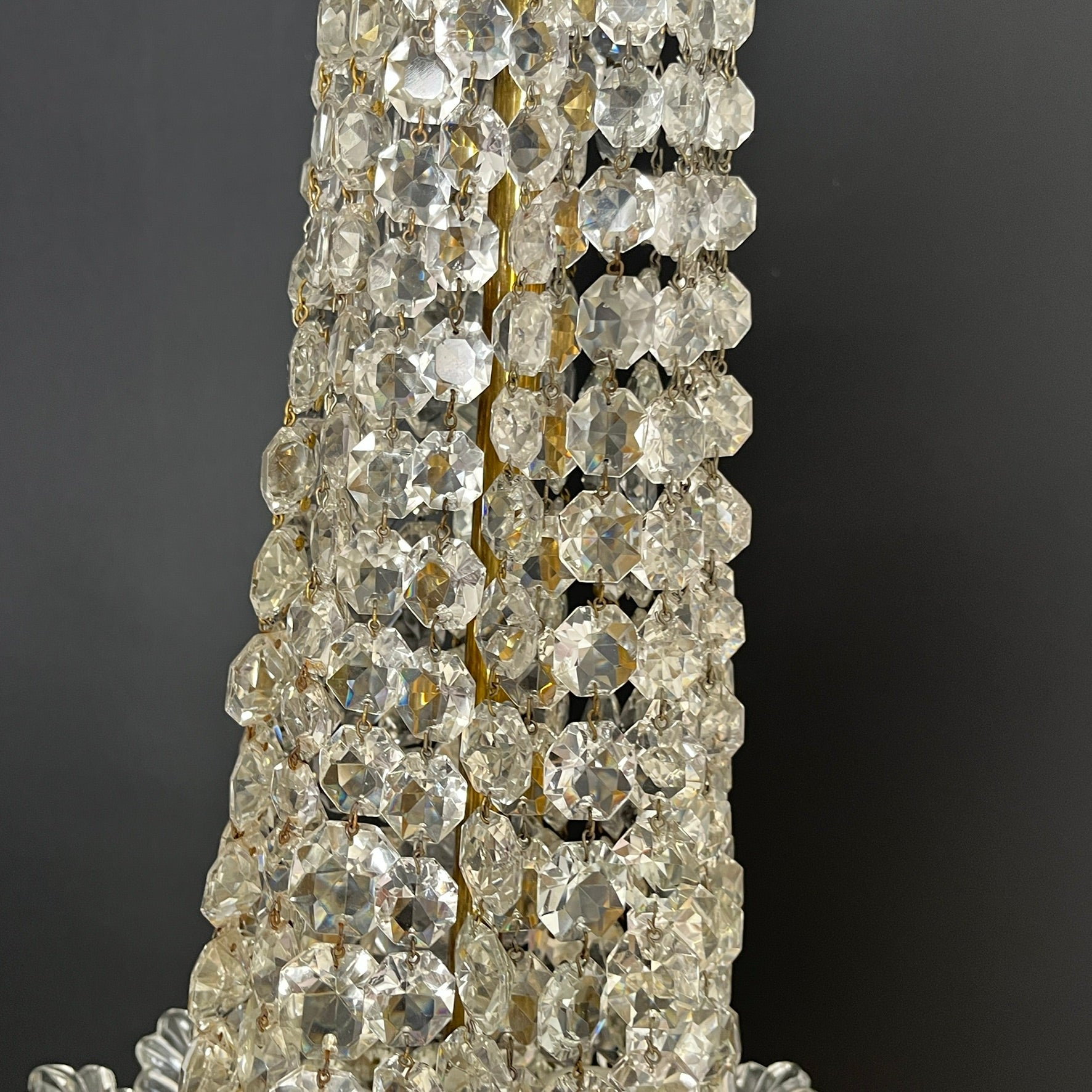 Chandelier from the 1920s