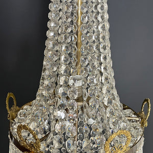 Flot lysekrone fra 1900 tallets begyndelse, 95 cm.