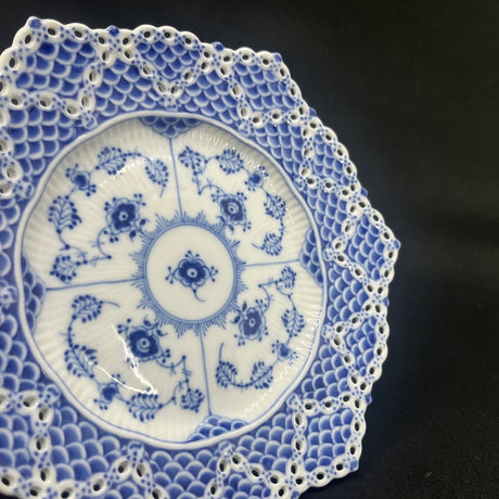 Blue Fluted Full Lace dessert plate, 1/1094