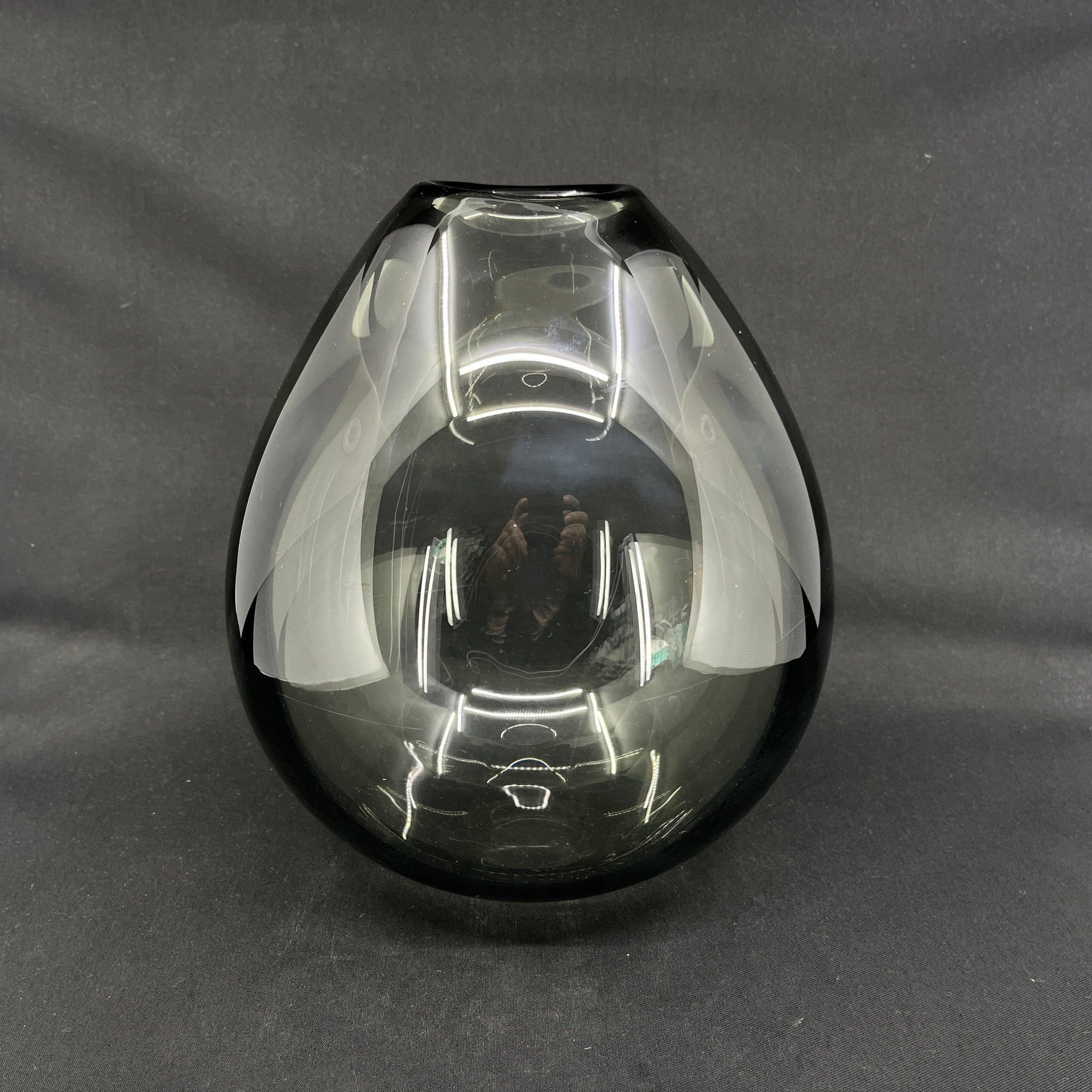 Smoke dråbevase af Per Lütken, 26 cm.