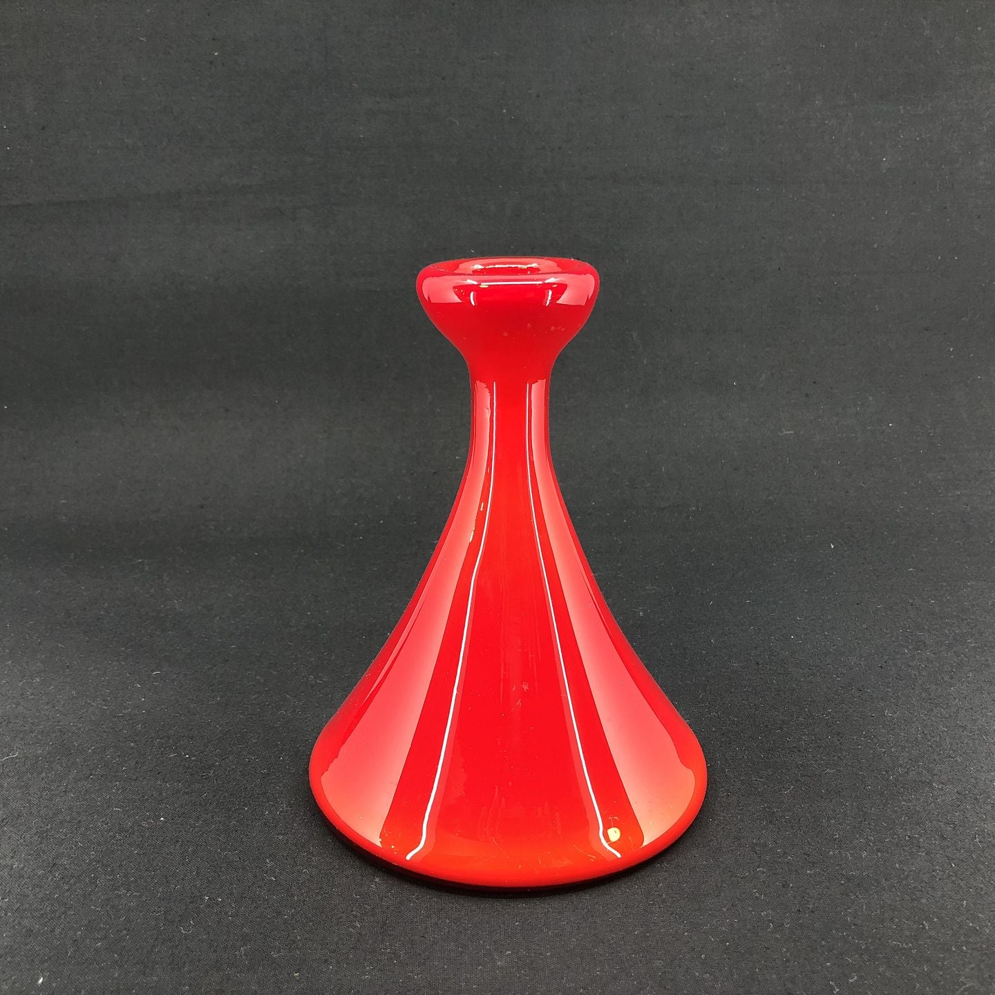 Red Carnaby vase