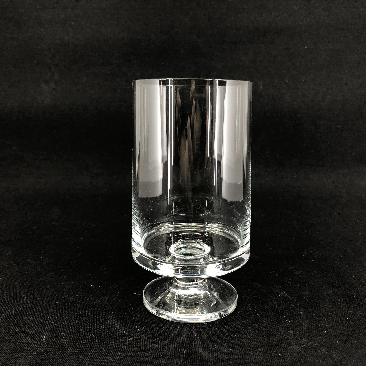 Stub tall water glass
