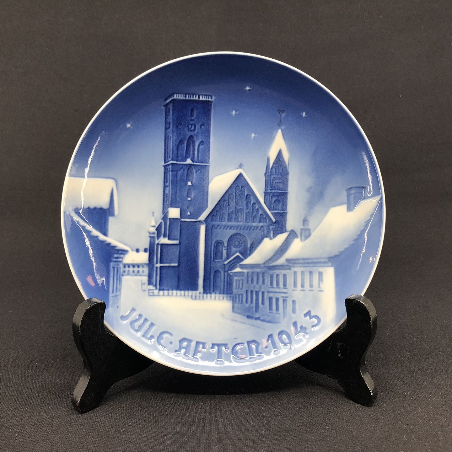 Bing & Grøndahl Christmas plate 1943