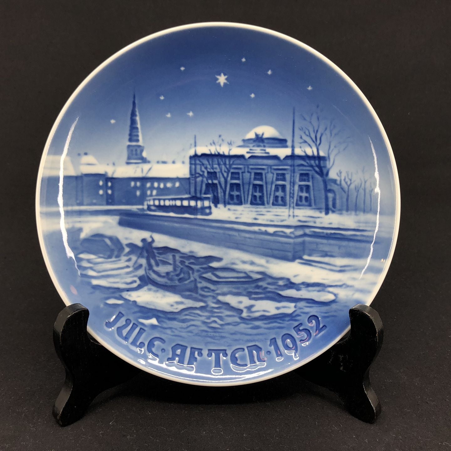 Bing & Grøndahl Christmas plate 1952