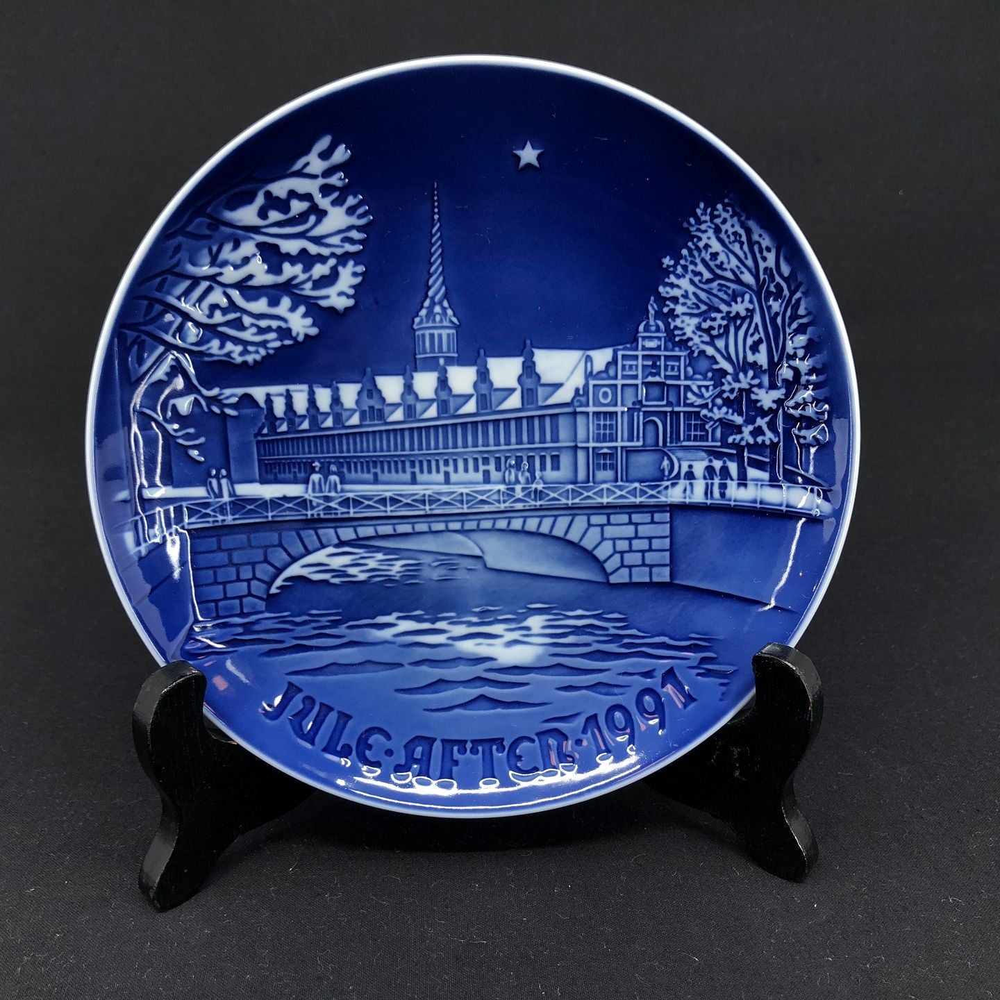 Bing & Grøndahl Christmas plate 1991