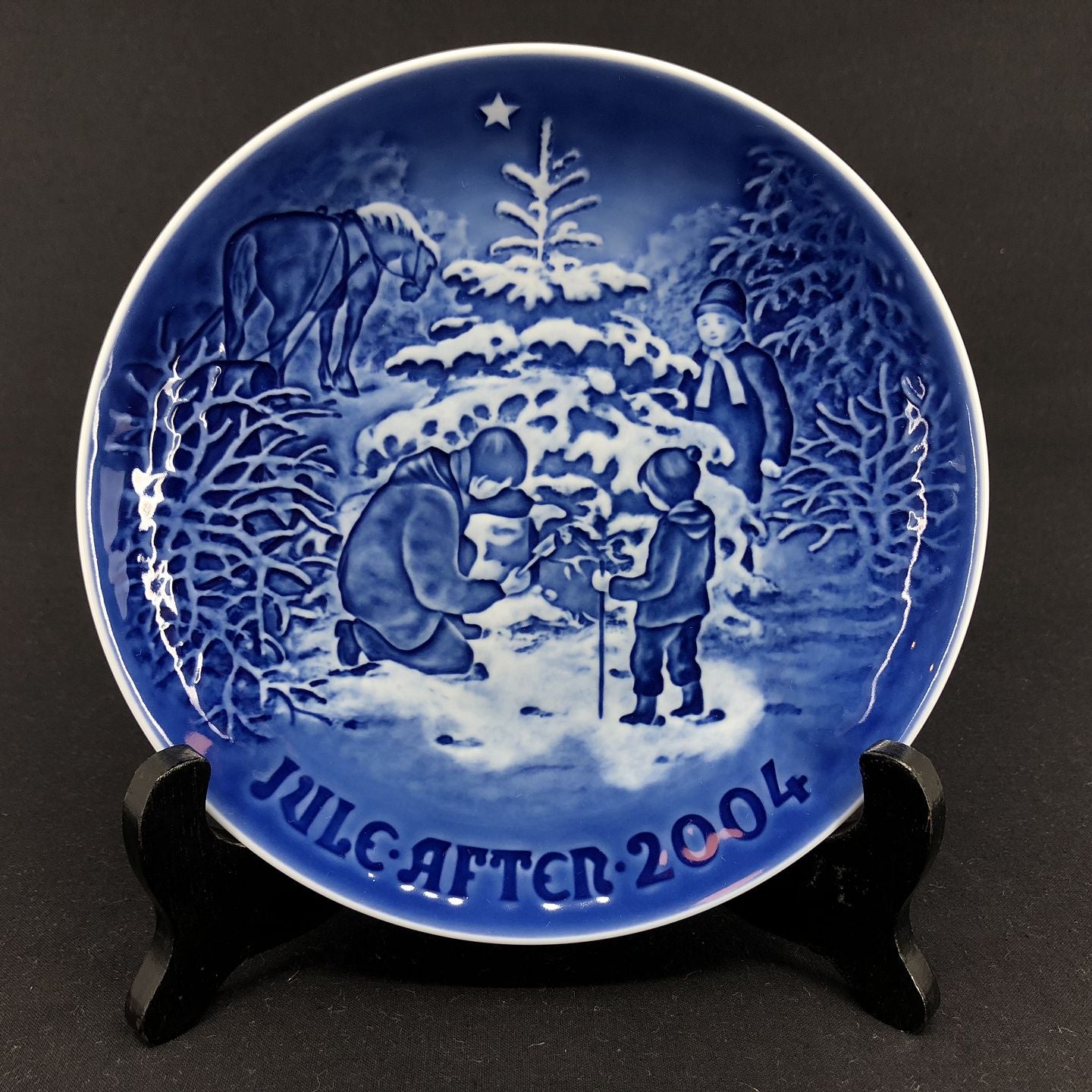 Bing & Grøndahl Christmas plate 2004