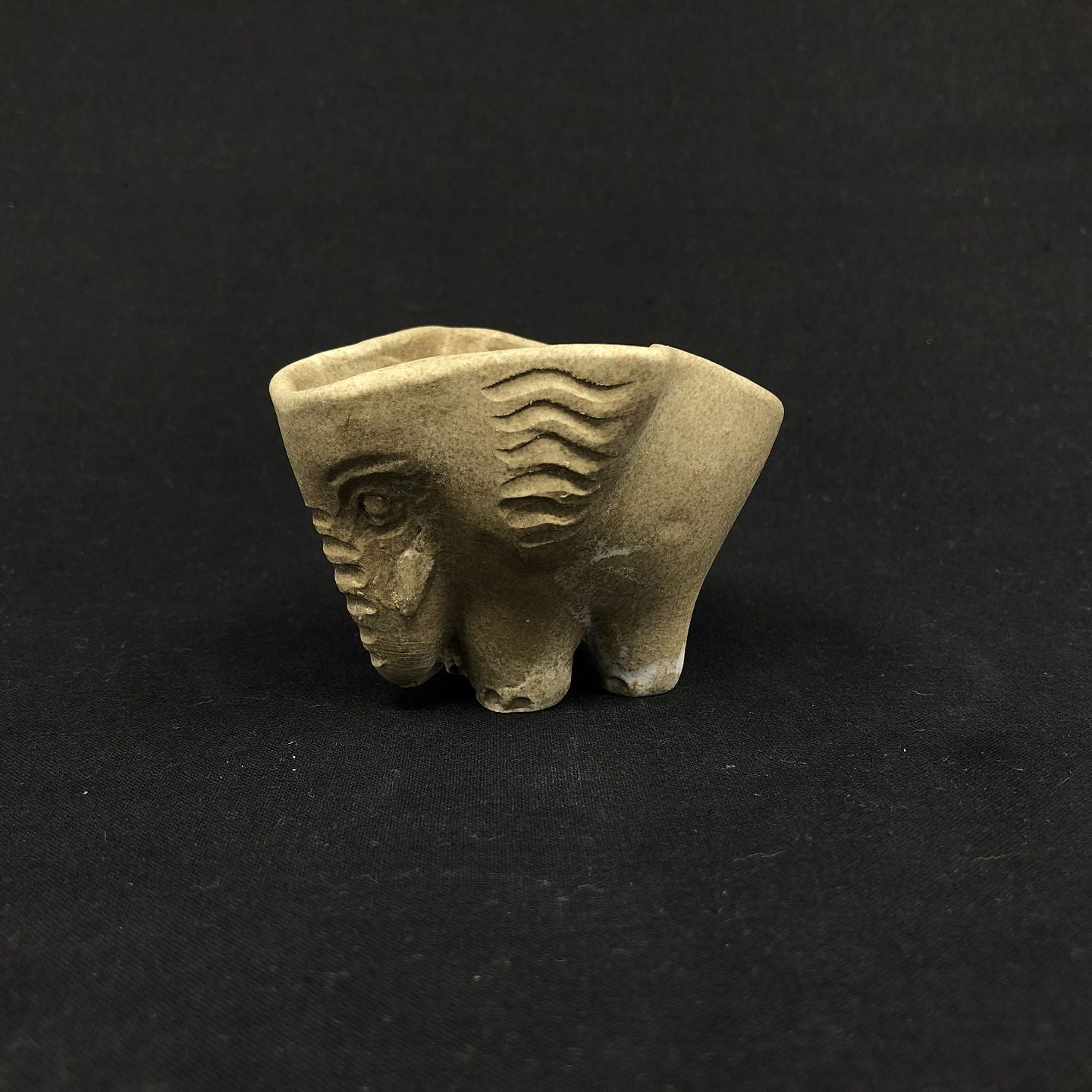 Sjælden lille Ildpot elefant