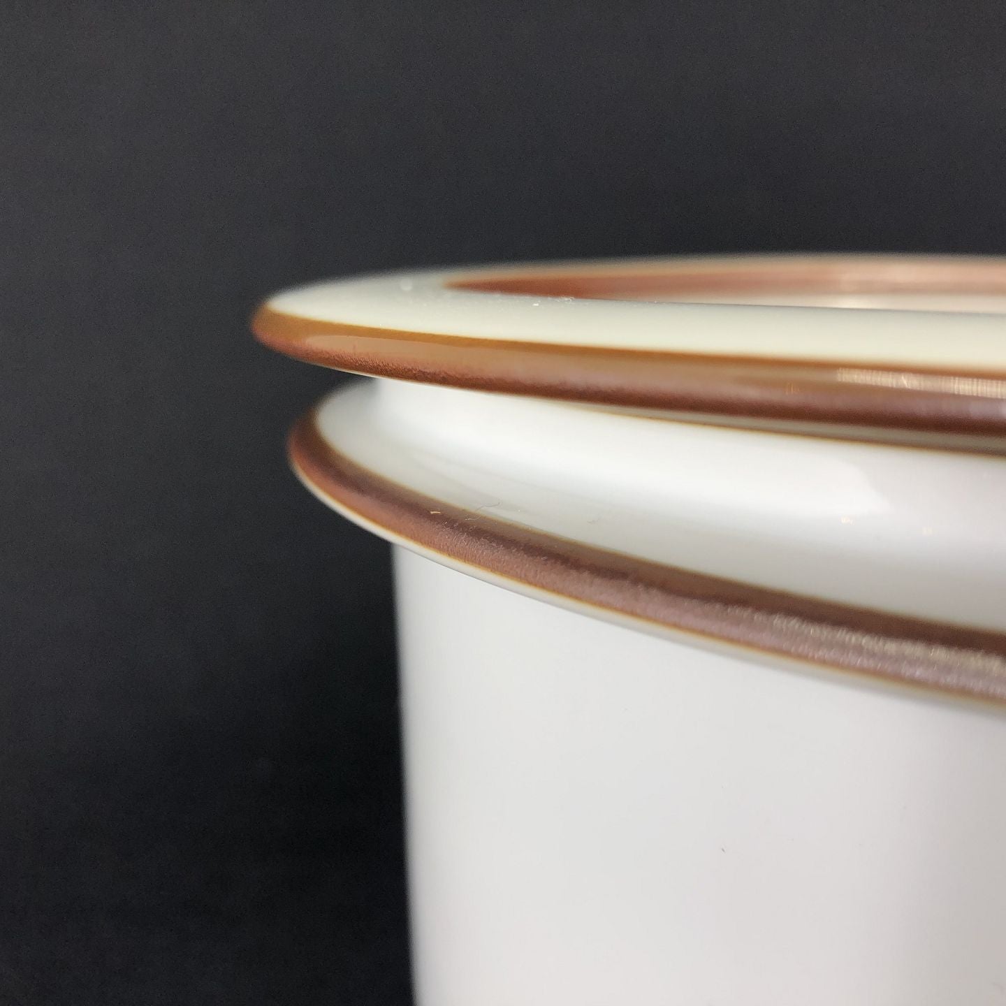 Brun Domino lågskål