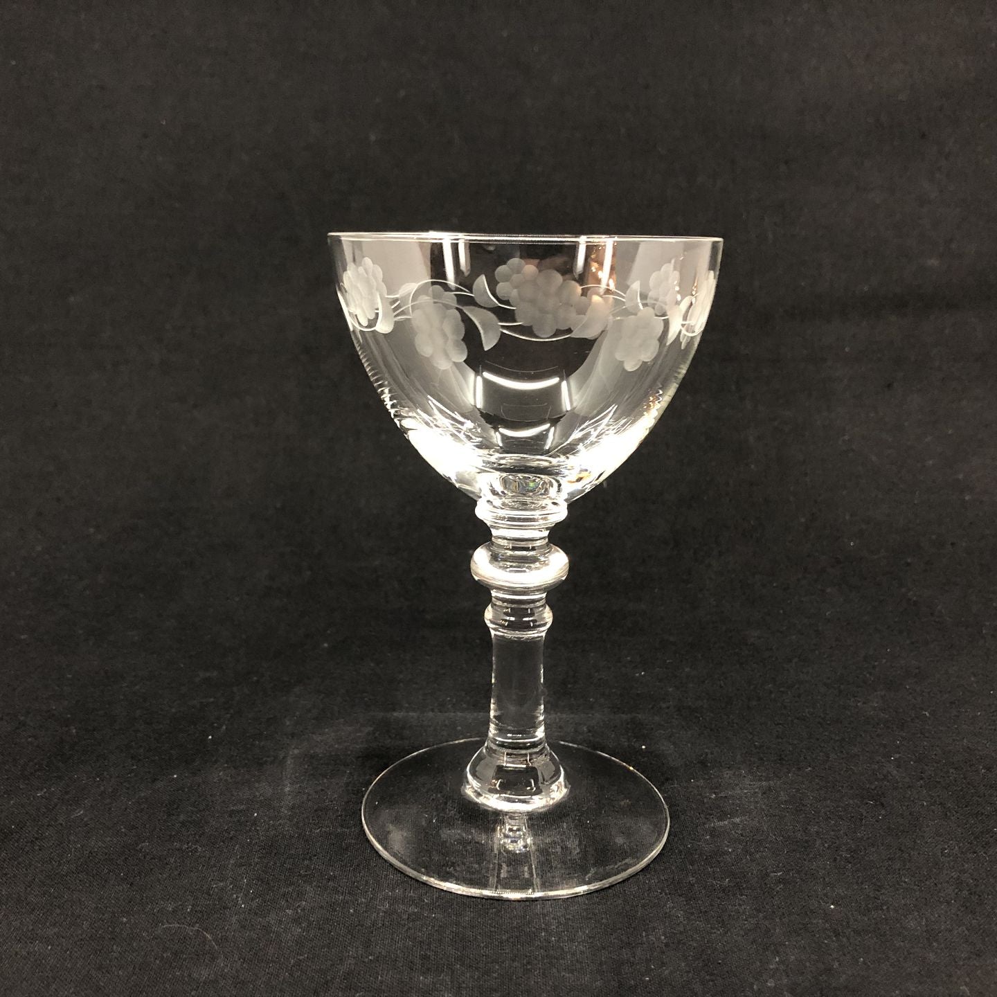 Rosenborg clear white wine glass
