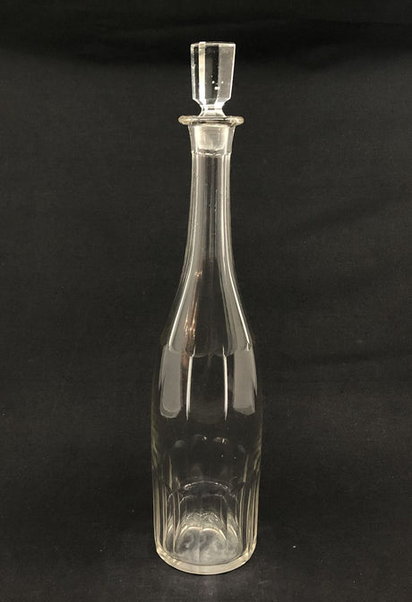 Christian d. 8 decanters