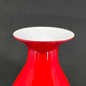 Large and rare red Carnaby vase, 31 cm.