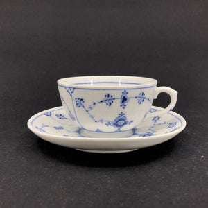 Mussel ground Fluted chocolate cup