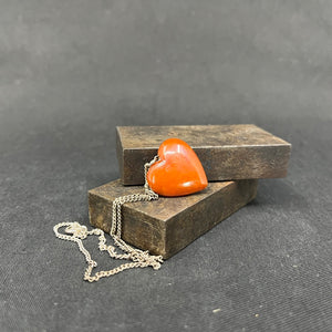 Amber heart, pendant with chain