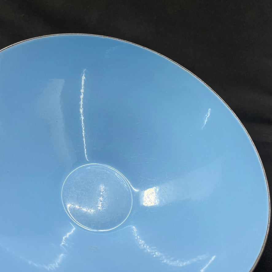 Lyseblå Krenitskål fra 1950'erne, 25 cm.