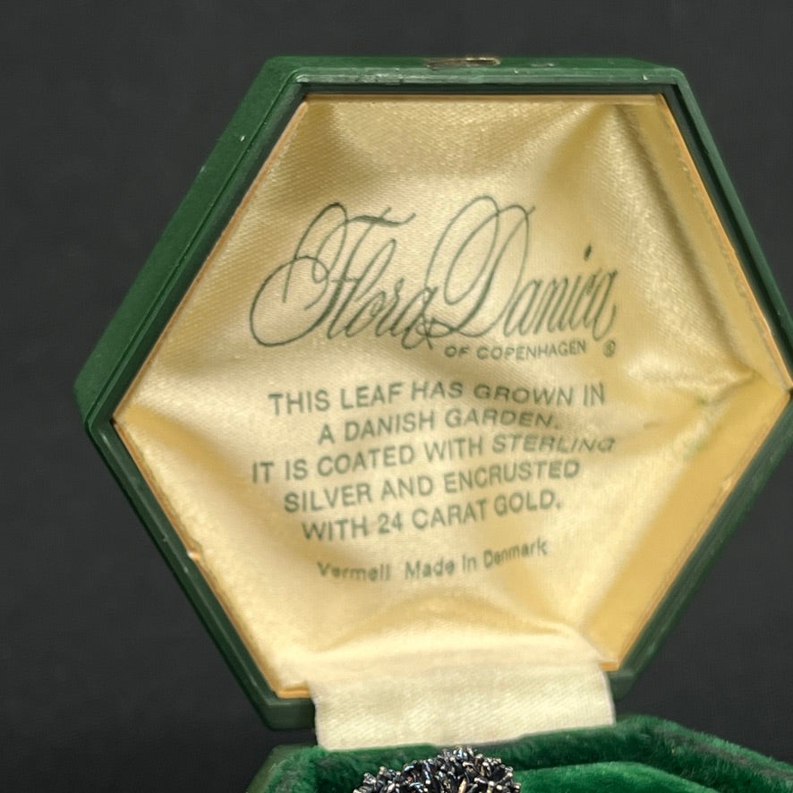Flora Danica lapel pin with stone