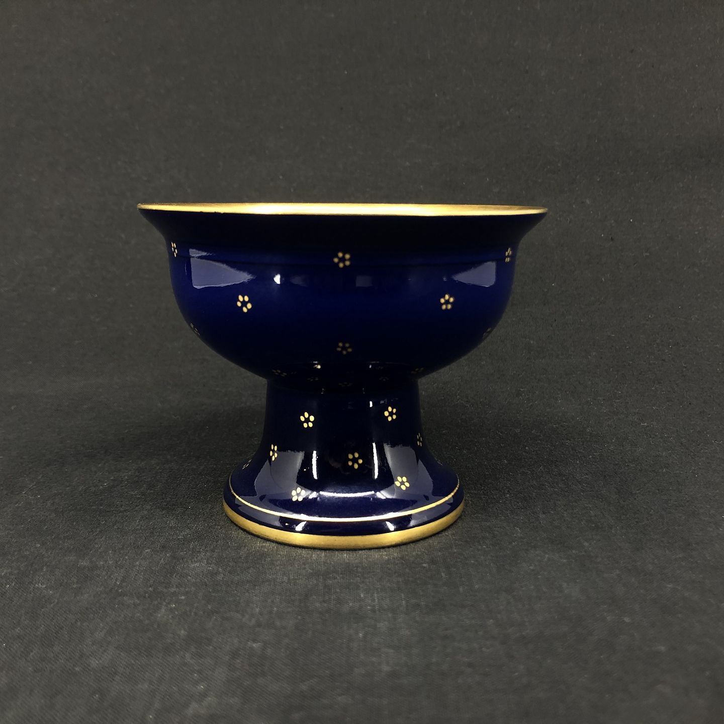 Bing & Grondahl small bowl with stars