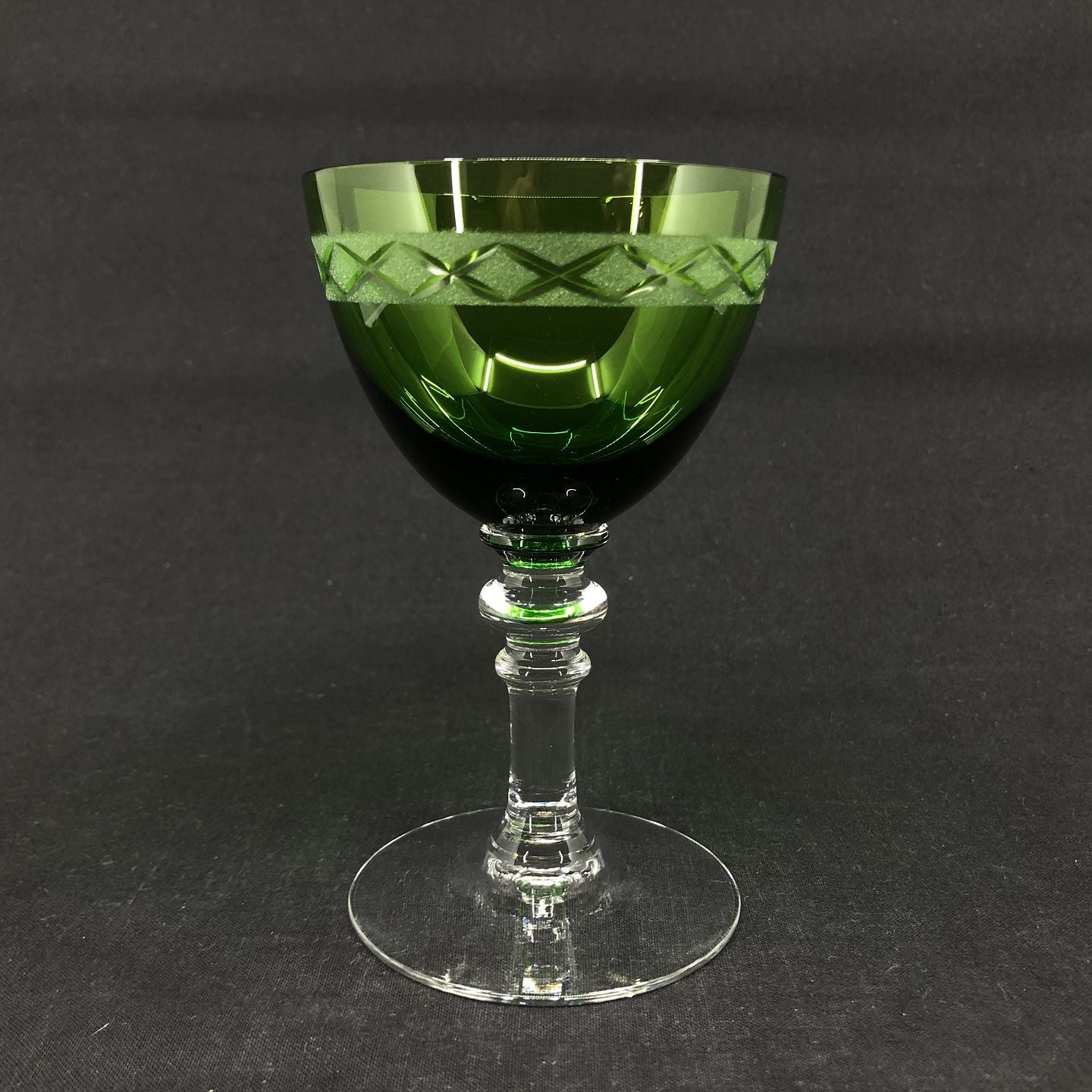 Green Brattingsborg white wine glass