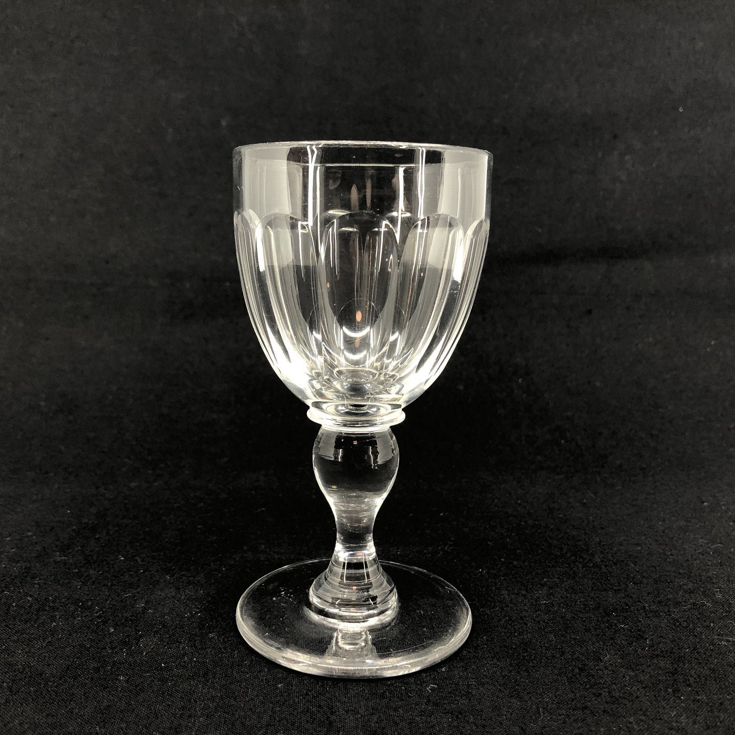 Wine glass nr. 15
