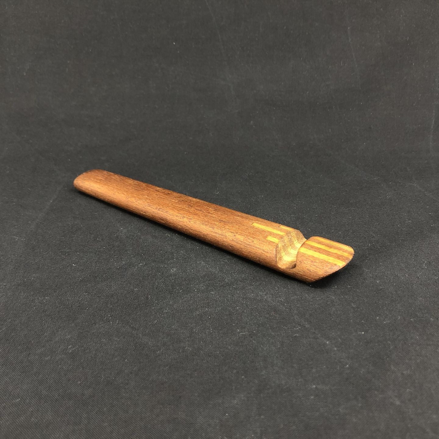 Håndtag til gryde af Jens H. Quistgaard