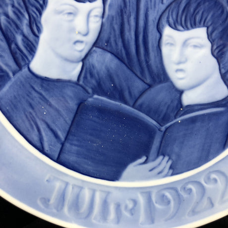 Royal Copenhagen Christmas plate 1922