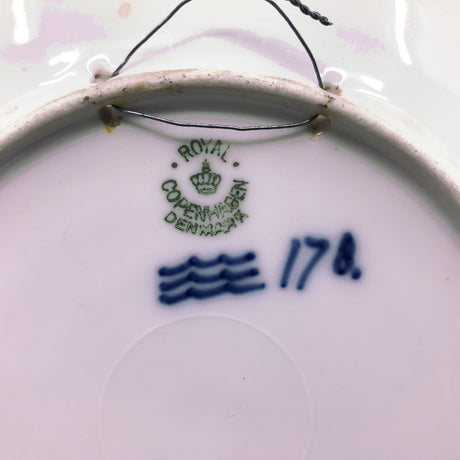 Royal Copenhagen Christmas plate 1923