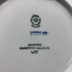 Royal Copenhagen Christmas plate 1986